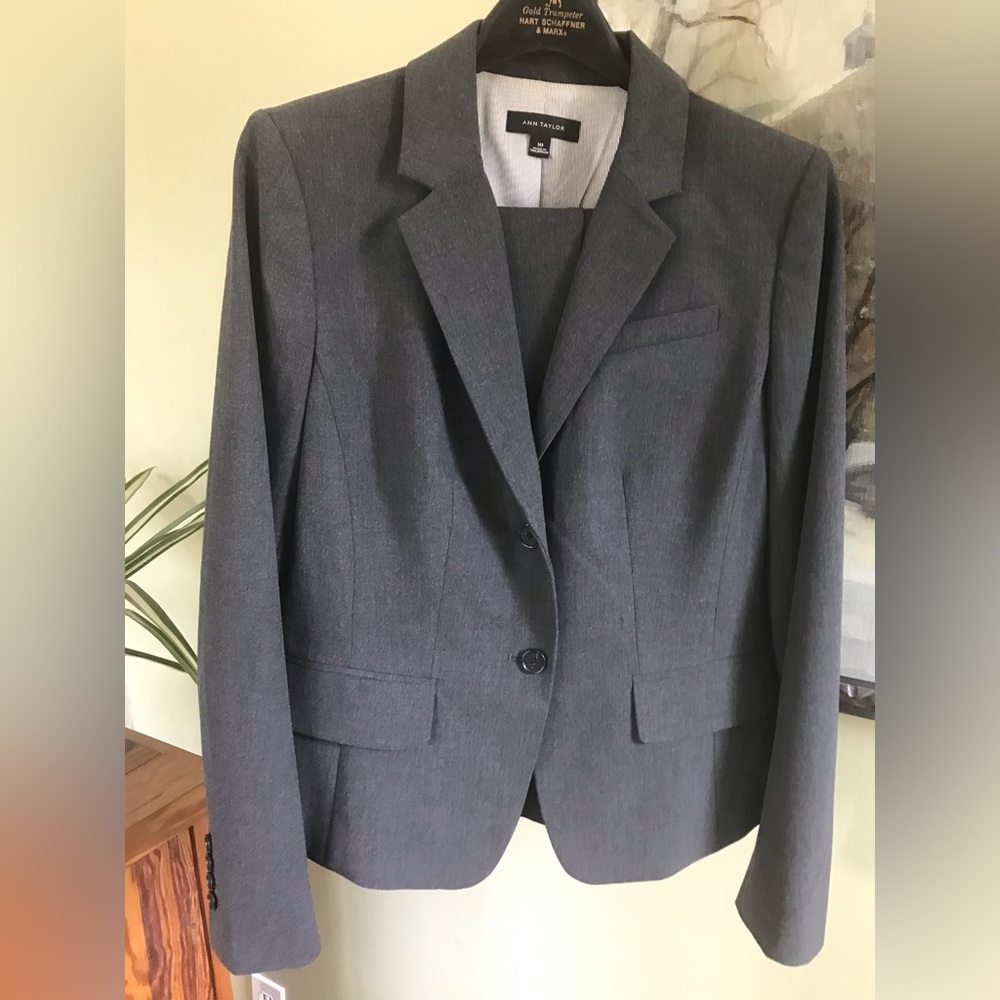 Dark Grey Suit Jacket Womens Size 10 Ann Taylor